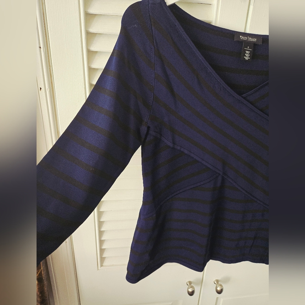 White House Black Market Blue Black Striped Surplice Faux Wrap Top S - Picture 3 of 6